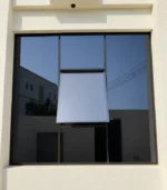 Curtain wall window with middle single shutter
